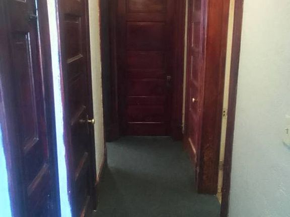 4th image of 812-814 S 30th St