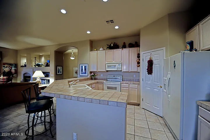 9583 E Raindance Trl — Photo 7