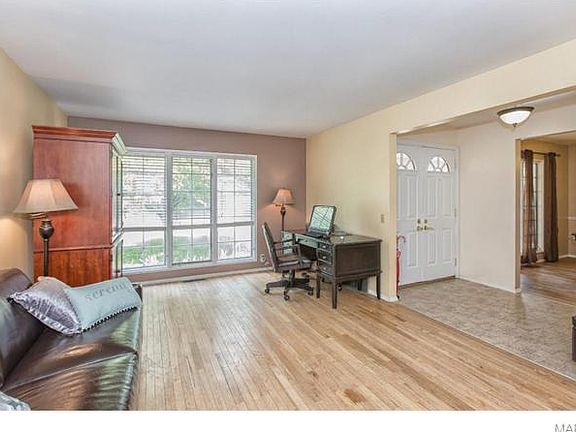 5th image of 12920 Whitecliff Ct
