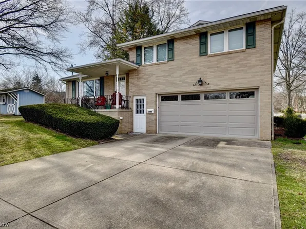 5245 Fleetwood Ave NW, Canton, OH 44718