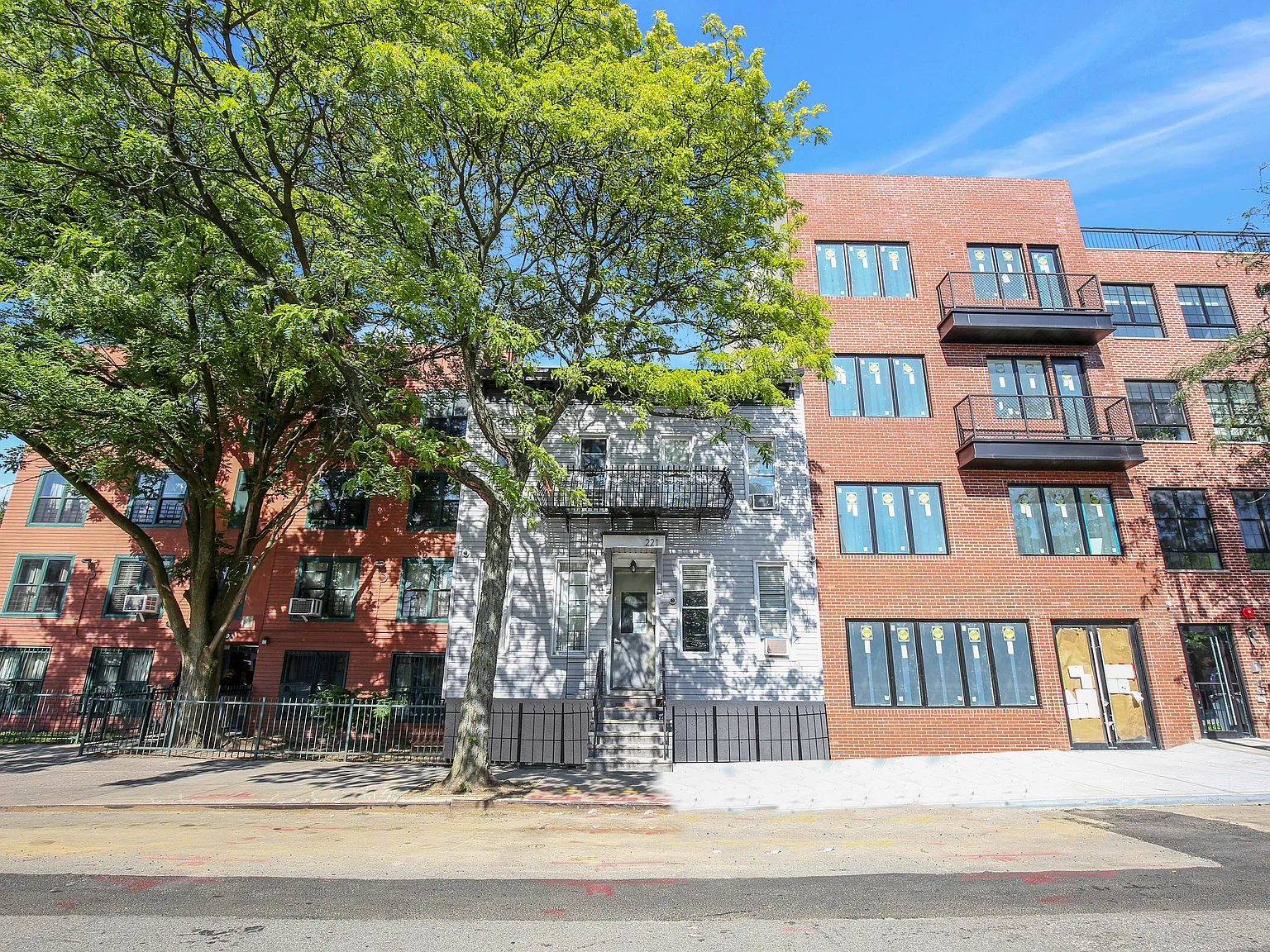 221 Howard Avenue — Photo 1