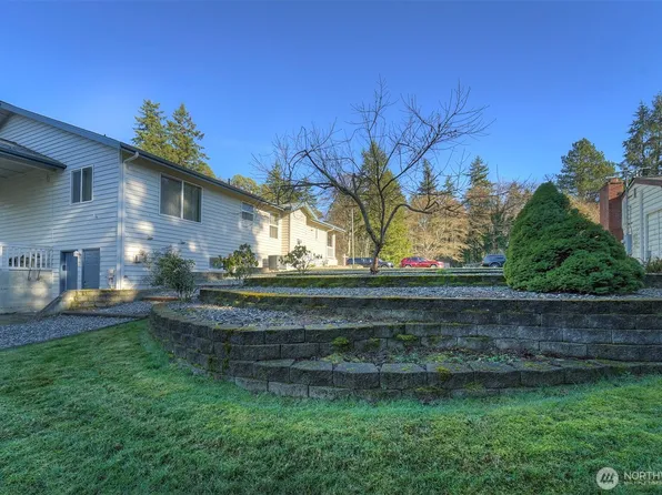 3029 Pickering Avenue NE, Bremerton, WA 98310