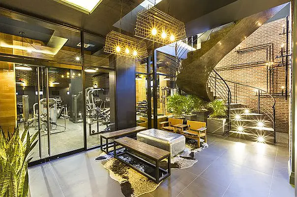 Rented by The KCI Group | media 23