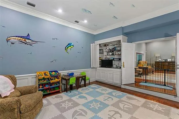 11212 Carrollwood Dr — Photo 43