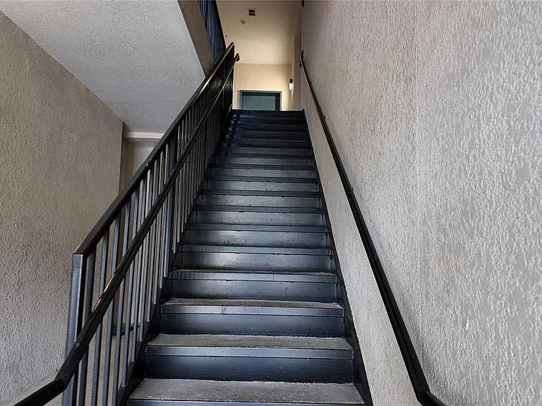3051 Greystone Loop #206 — Photo 2