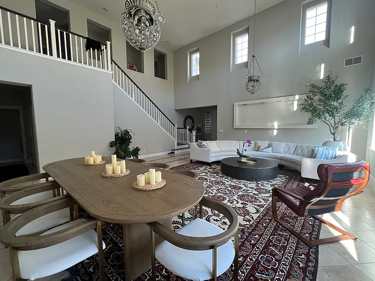 2526 Sanctuary Cir — Photo 22