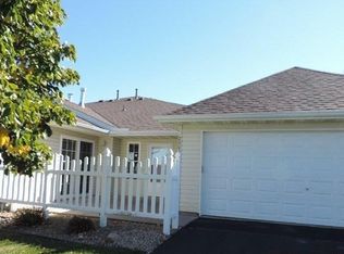 2003 10th Ave W, Shakopee, MN 55379