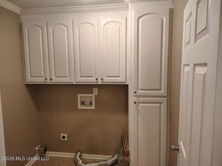 2111 Branch Creek Dr — Photo 8