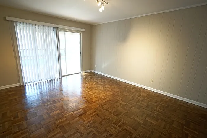10411 Butia Pl — Photo 9