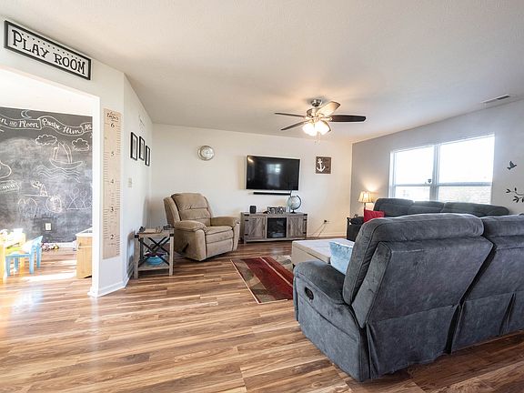 5th image of 11162 Pegasus Dr