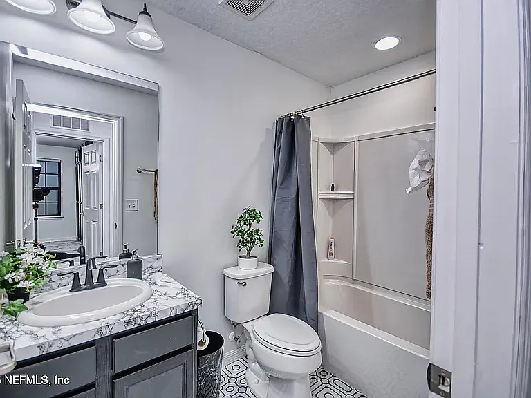 7019 Coldwater Dr — Photo 28