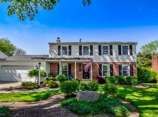 2571 Cottington Cir NW, North Canton, OH