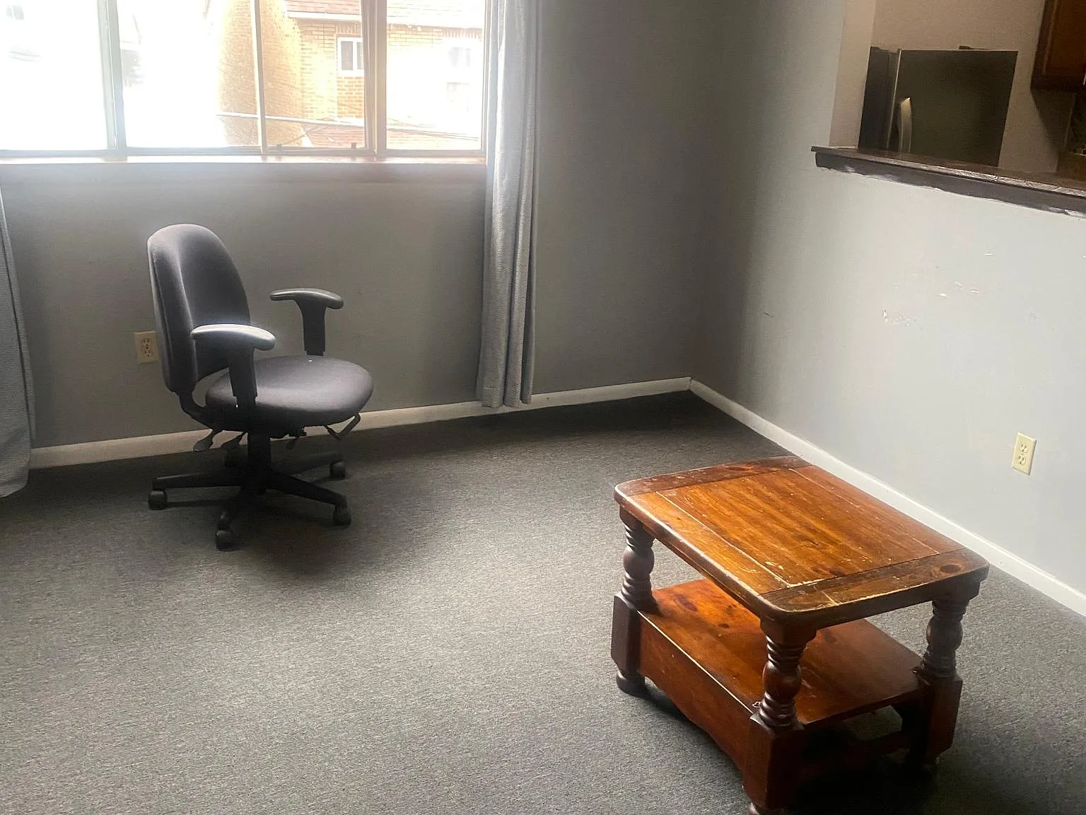 4 bed, 1200 sqft, $3,500 — Photo 3