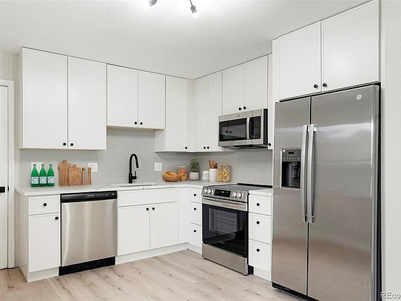 3rd image of 13637 E Nevada Avenue