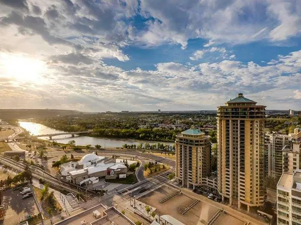 1100 E 8th Ave SW #2703, Calgary, AB T2P 3T8