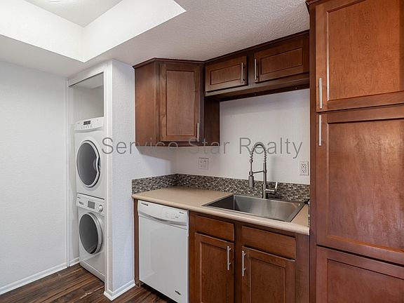 4th image of 729 W Coolidge St Unit 213