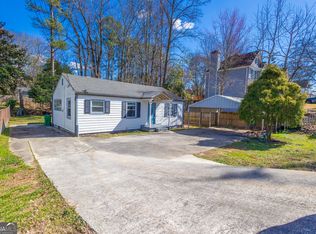 2077 Brockett Rd, Tucker, GA 30084