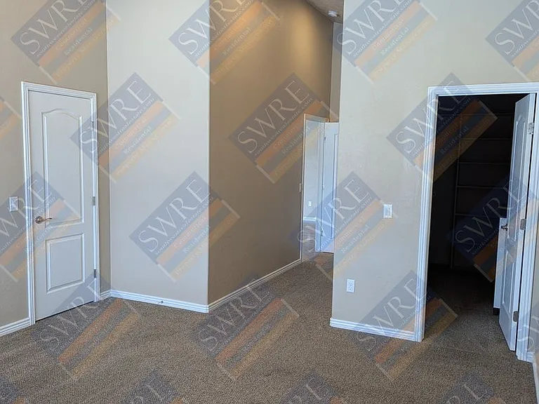 3913 Goshawk Dr — Photo 8