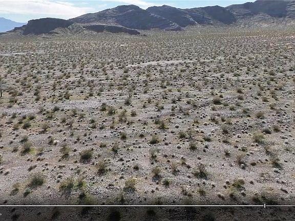 4th image of 6061 N Woodchips Rd