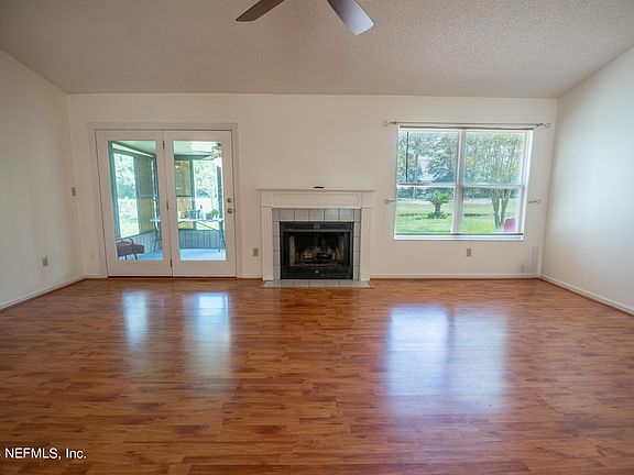 5th image of 10518 OTTER CREEK Drive