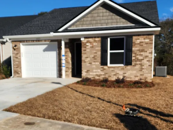 1037 Lacey Ln, Tallahassee, FL 32304