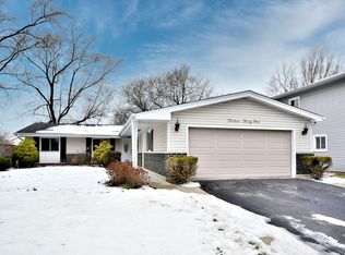 1334 S Elizabeth St, Lombard, IL 60148