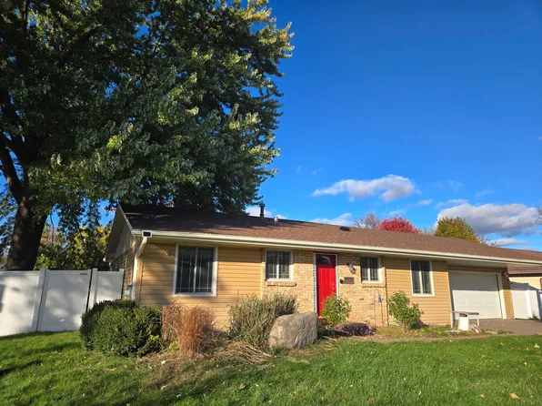 8594 88th St S, Cottage Grove, MN 55016