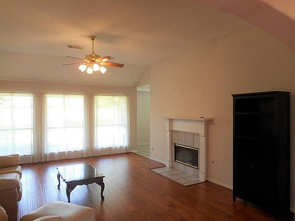 Living Room With Wall Of Windows.