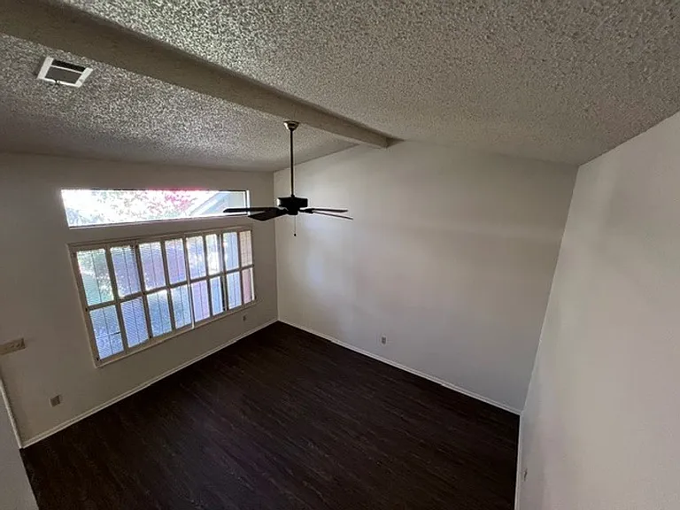 7531 Deltawind Dr — Photo 8