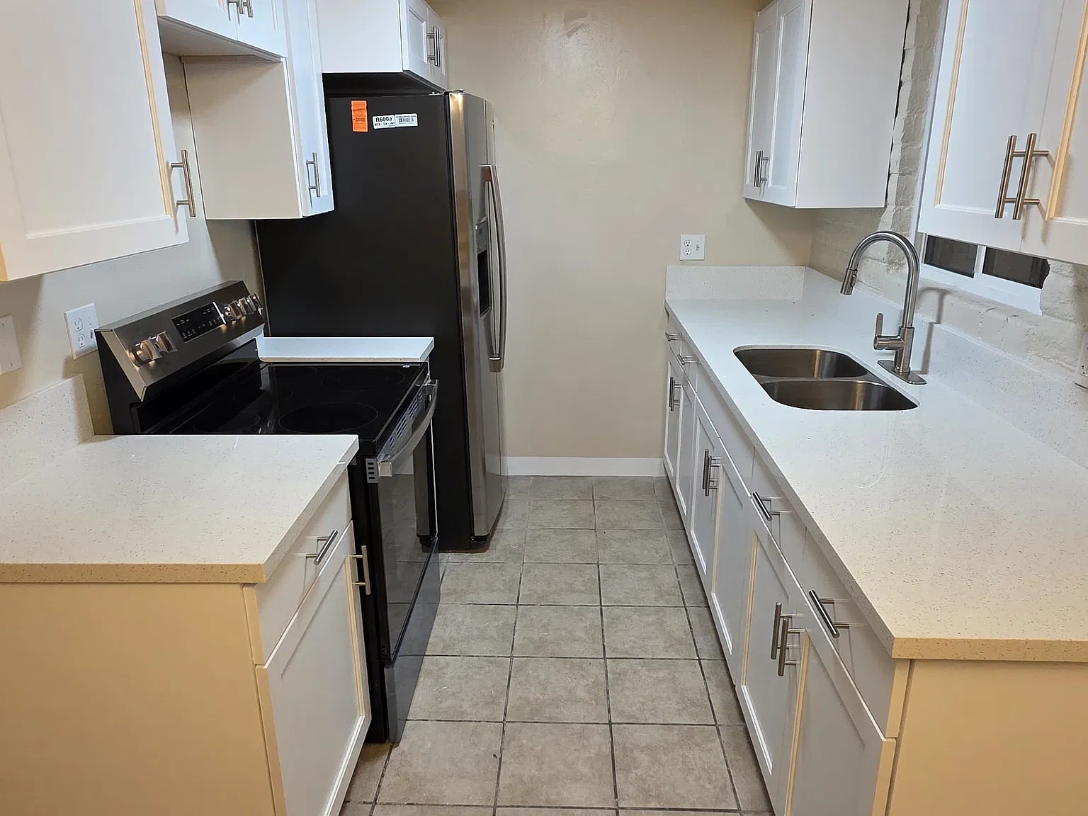 4 bed, 1231 sqft, $1,850 — Photo 3