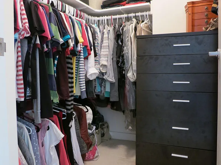 175 W Saint James St #505 — Photo 27