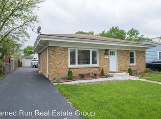 2912 S 11th Ave, Broadview, IL 60155