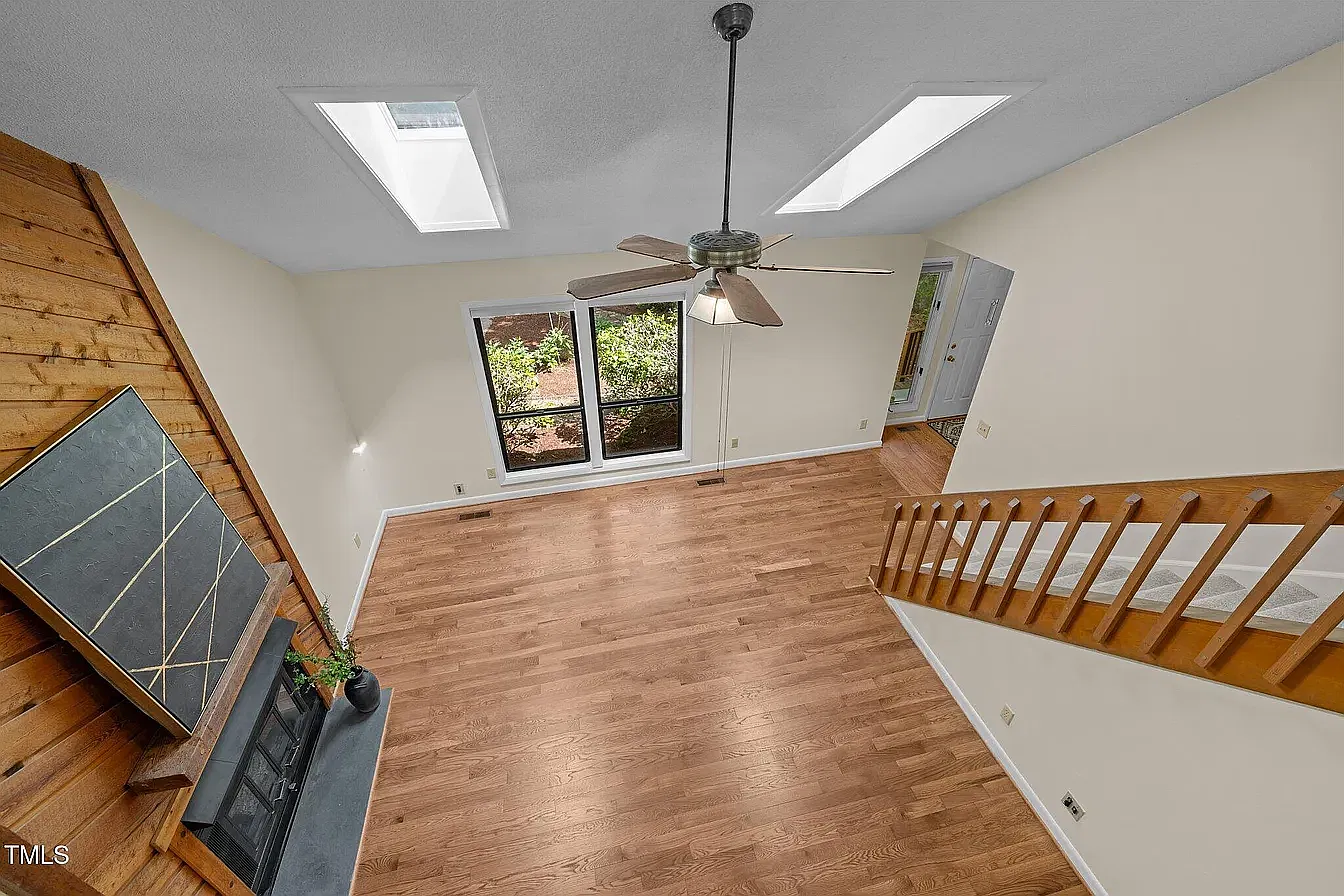 Blackcherry Ln, Chapel Hill — Photo 2