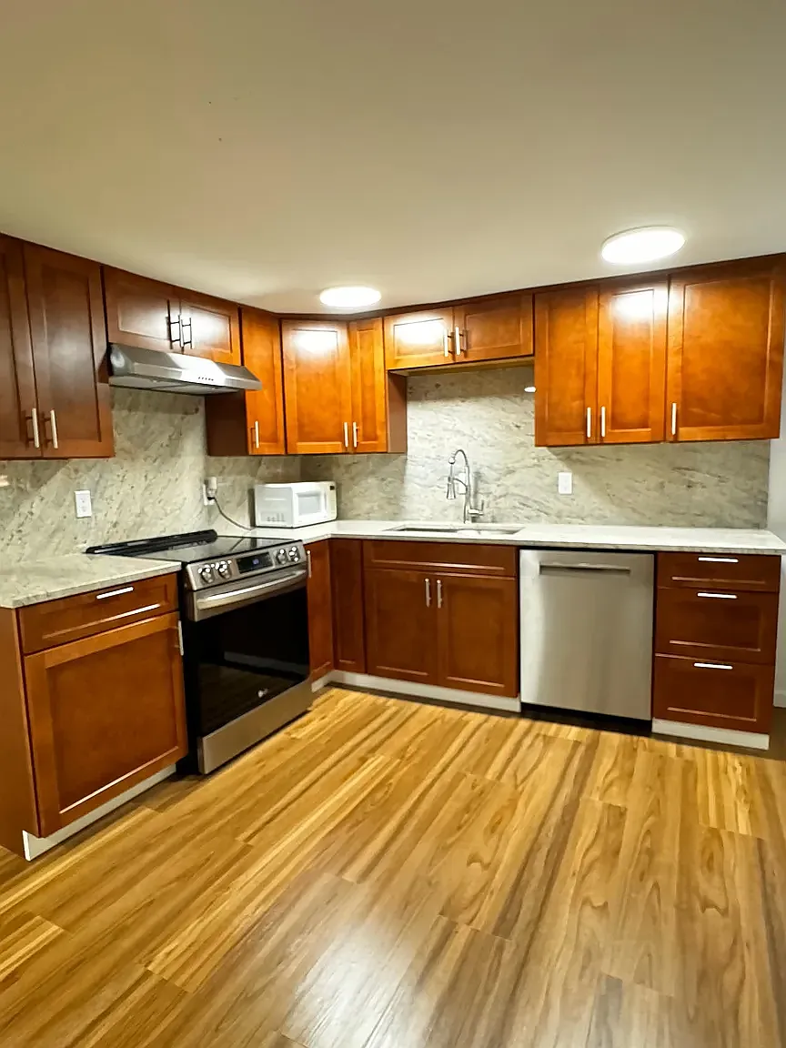 1 bed, 550 sqft, $2,490 — Photo 1