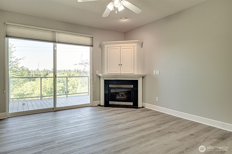 3rd image of 8722 NE 17th Street