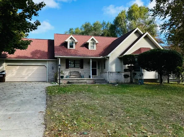 592 E Erie Rd, Temperance, MI 48182