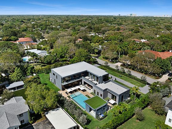 2nd image of 5900 SW 129th Ter