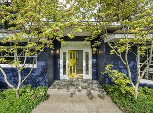 1891 SW Hawthorne Ter, Portland, OR 97201