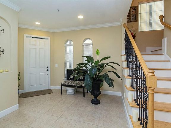 2nd image of 1020 Minnesota Ave APT 10