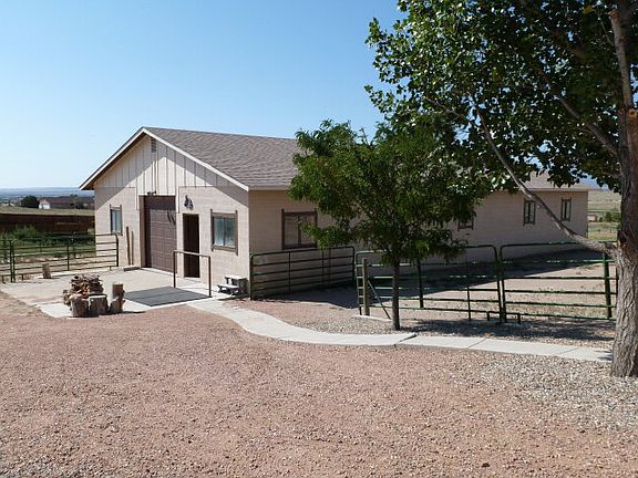 3rd image of 341 S Los Olivos Dr