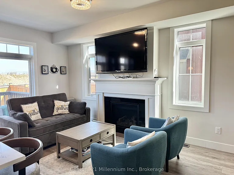 142 Red Pine St — Photo 11