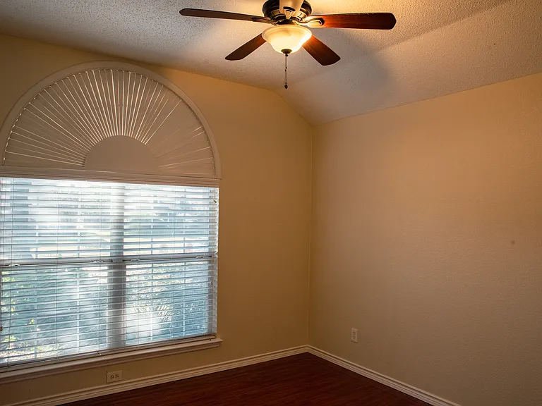 3213 Chalkstone Dr — Photo 18