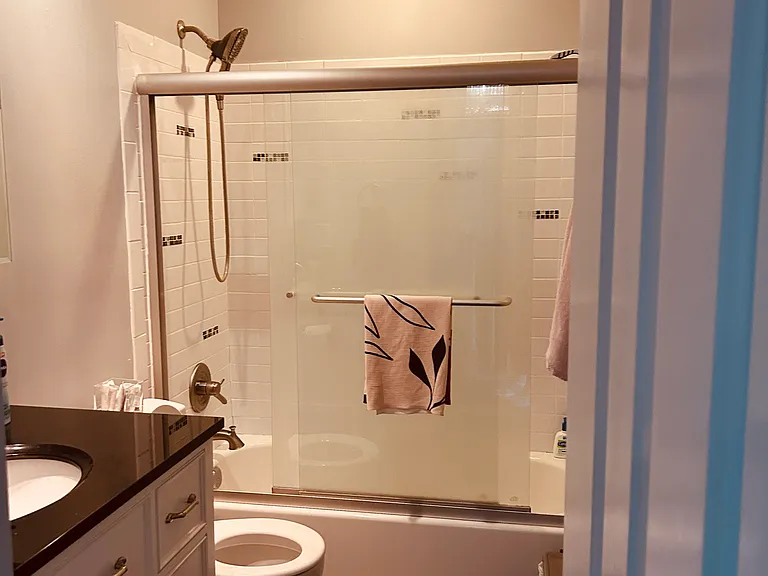 16 Hollyberry Ct — Photo 11