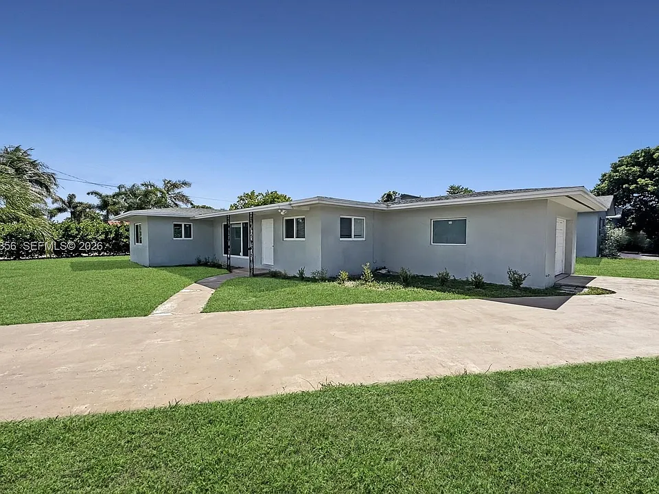 231 NE 16th Ave