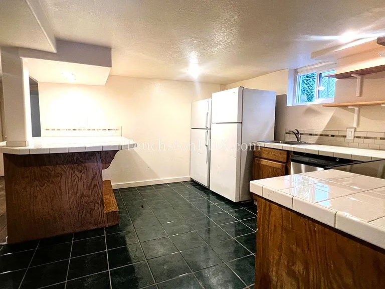 4330 SE Milwaukie Ave #B — Photo 3