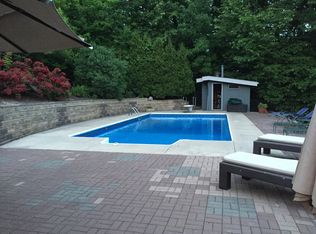 120 Avie Ct, Brookfield, WI 53045