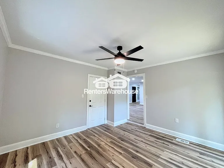 5 Paddock Dr — Photo 11
