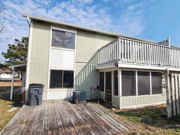 2nd image of 1471 Turkey Ridge Rd. #C