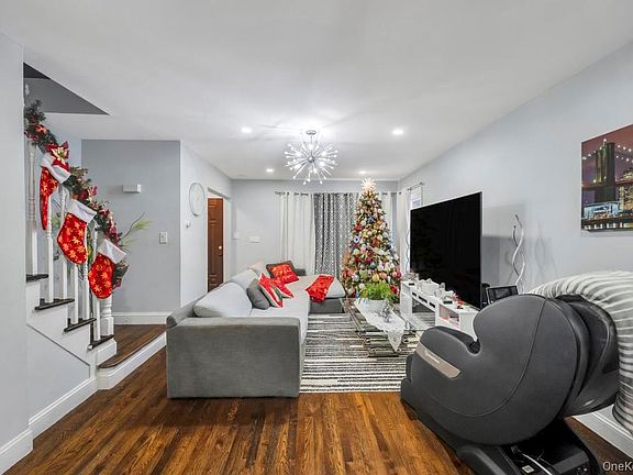 5th image of 17826 Zoller Road