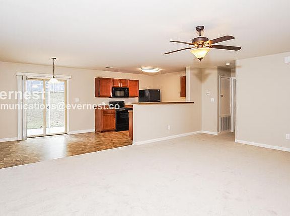 5th image of 29766 Westfield Dr